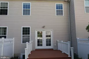 914 Thomas St, Norristown, PA 19401 - Photo 3