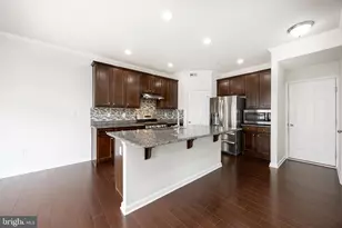 253 Fairfield Cir W, Royersford, PA 19468 - Photo 13