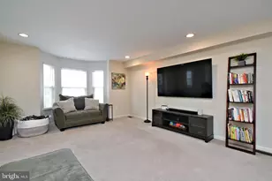 64 Hunt Club Dr, Collegeville, PA 19426 - Photo 5