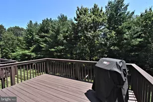 64 Hunt Club Dr, Collegeville, PA 19426 - Photo 17