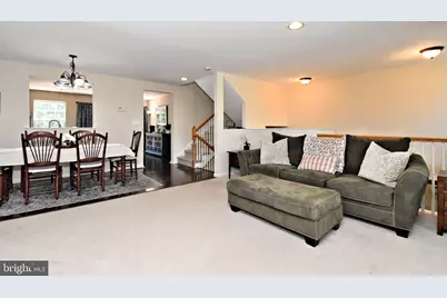 64 Hunt Club Drive, Collegeville, PA 19426 - Photo 7