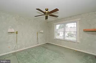121 Anjou Ct, Telford, PA 18969 - Photo 29