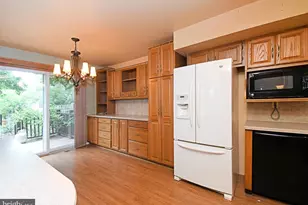 121 Anjou Ct, Telford, PA 18969 - Photo 15