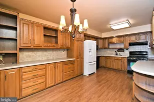 121 Anjou Ct, Telford, PA 18969 - Photo 23