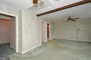 121 Anjou Ct, Telford, PA 18969 - Photo 27