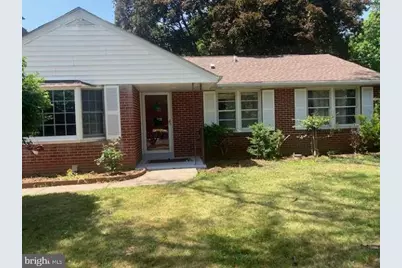 439 E Chestnut Street, Souderton, PA 18964 - Photo 1