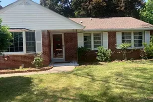 439 E Chestnut St, Souderton, PA 18964 - Photo 1