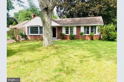 439 E Chestnut Street, Souderton, PA 18964 - Photo 1