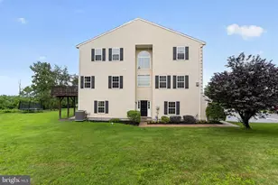 168 Stone Hill Dr Dr, Pottstown, PA 19464 - Photo 7
