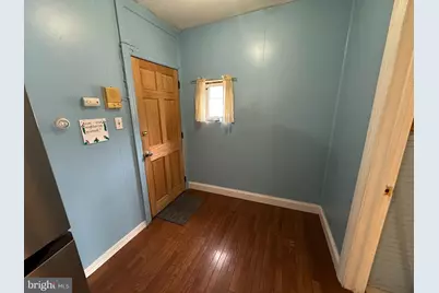 356 N Charlotte Street #2B, Pottstown, PA 19464 - Photo 3