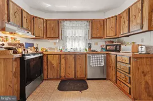1014 Cherrywood Ct, North Wales, PA 19454 - Photo 13