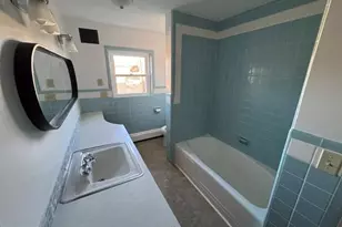 859 Main St, Pennsburg, PA 18073 - Photo 3