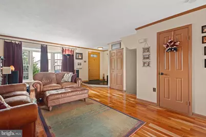 104 Hollytree Court, Pottstown, PA 19464 - Photo 11