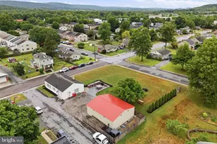 613 W Race St, Stowe, PA 19464 - Photo 17