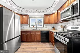 613 W Race St, Stowe, PA 19464 - Photo 5