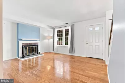 402 Centennial Court, Lansdale, PA 19446 - Photo 5