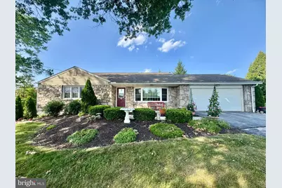 68 Bards Way, Pottstown, PA 19464 - Photo 1
