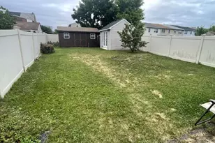 461 Blaker Dr, East Greenville, PA 18041 - Photo 11