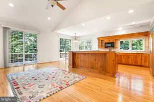 481 Red Oak Dr, Elkins Park, PA 19027 - Photo 13
