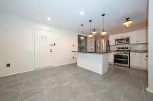 403 Woodside Cir, Dresher, PA 19025 - Photo 9