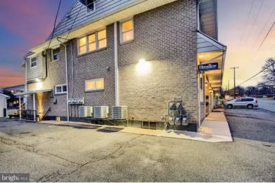 933 N Hanover Street #2ND FL, Pottstown, PA 19464 - Photo 27