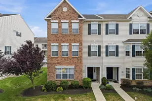 3041 Davenport Wy, Pennsburg, PA 18073 - Photo 1