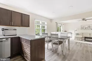 102 Rutledge Ct, North Wales, PA 19454 - Photo 7