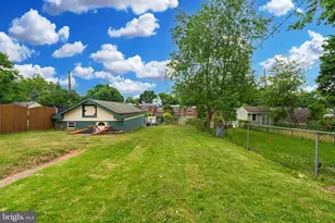 1644 Powell St, Norristown, PA 19401 - Photo 21
