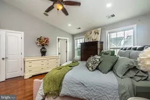 154 Moorehead Ave, Conshohocken, PA 19428 - Photo 27