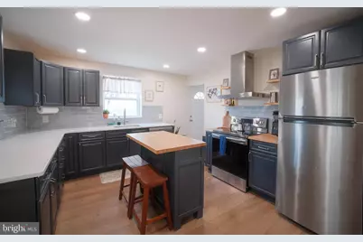808 Bush Street, Bridgeport, PA 19405 - Photo 5
