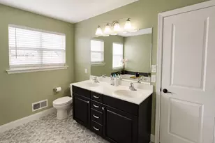 2120 Sunnyvale Dr, Pennsburg, PA 18073 - Photo 25