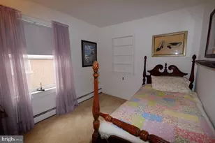 38 E 4th St, Lansdale, PA 19446 - Photo 17