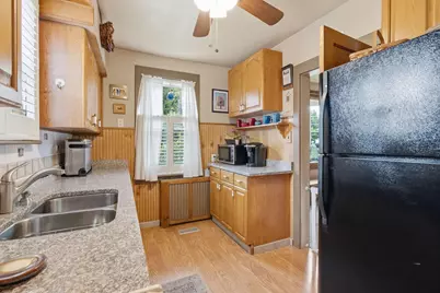 915 E Walnut Street, North Wales, PA 19454 - Photo 11