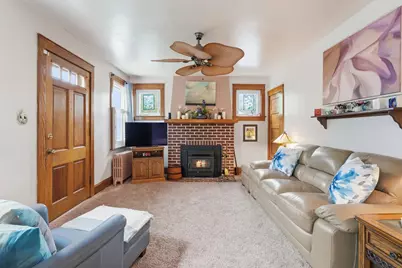 915 E Walnut Street, North Wales, PA 19454 - Photo 3