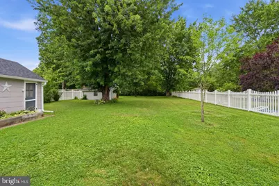 915 E Walnut Street, North Wales, PA 19454 - Photo 29