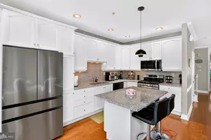 110 Meadow View Ln, Lansdale, PA 19446 - Photo 7