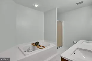 2305 Carriage Ln, Royersford, PA 19468 - Photo 25