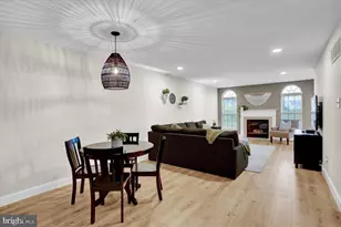 2305 Carriage Ln, Royersford, PA 19468 - Photo 3