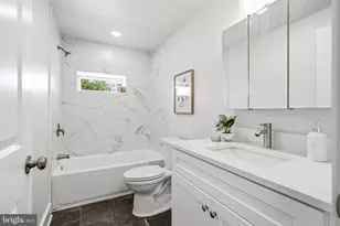 344 Grove St, Bridgeport, PA 19405 - Photo 13