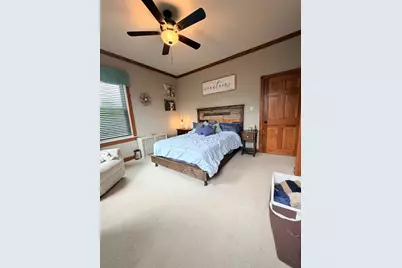 513 Pottstown Avenue, Pennsburg, PA 18073 - Photo 33