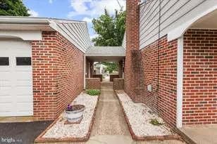 338 Borough Line Rd, Collegeville, PA 19426 - Photo 3