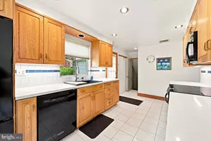 8326 Tulpehocken Ave, Elkins Park, PA 19027 - Photo 11