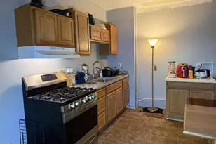 216 E Marshall St, Norristown, PA 19401 - Photo 9