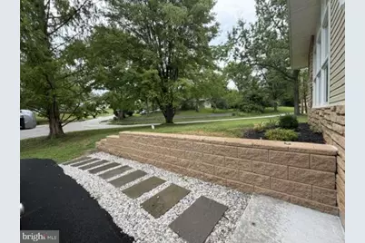 26 Camelot Drive, Plymouth Meeting, PA 19462 - Photo 3
