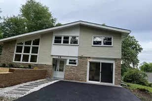 26 Camelot Dr, Plymouth Meeting, PA 19462 - Photo 1