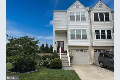 446 Pleasant Valley Drive, Conshohocken, PA 19428 - Photo 1