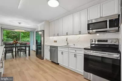 1001 City Avenue #E-524, Wynnewood, PA 19096 - Photo 11