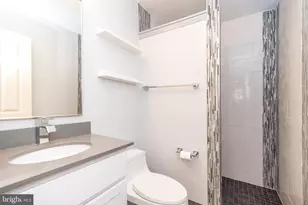 2560 Country View Ln, Harleysville, PA 19438 - Photo 75