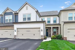 1011 Victoria Ct, Hatfield, PA 19440 - Photo 1