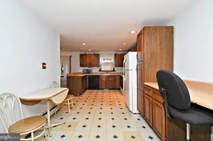 500 Burton Rd, Oreland, PA 19075 - Photo 9